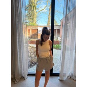 Short grijs